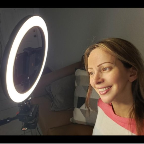 Ring Light for TikTok/Blog/Streaming/Youtube/Selfie/Makeup Routine/Photoshoot - Picture 11 of 12